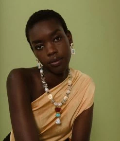 Ethereal Pool Earrings, Pearl 7 Ethereal Pool Earrings, Pearl -Fashion Comprehensive Discount Store FW23 E001 ETHEREAL POOL EARRINGS 4 1024x1024 fe233e66 5f00 4acc 88e1 10b81baf9198