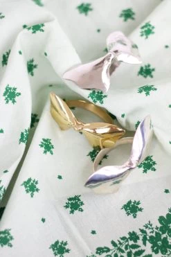 Only On The Avenue Holiday Ditsy Floral Napkin, Green 10 Only On The Avenue Holiday Ditsy Floral Napkin, Green -Fashion Comprehensive Discount Store IMG 0263 f87a3540 a36e 48ef ae74 89a0b2173471