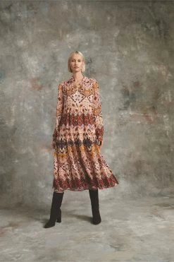 Lolan Dress, Rose Dawn Geo Emblem -Fashion Comprehensive Discount Store SHOT 18 971 600x 448167ce cb3b 4b85 ba13 c96336405b7b