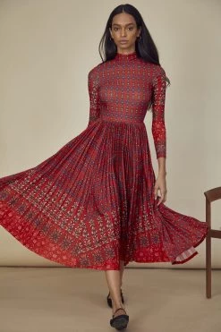 Fashion Comprehensive Discount Store -Fashion Comprehensive Discount Store SabineDress EssezBlockPrintRed 6 resized 1728x cb8a313b b0e4 4ad5 a3db 438f72edc753